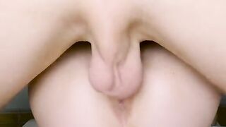 A woman squirted on my dick, it was amazing! I really liked it