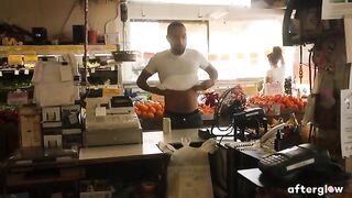 Mickey Mod and pregnant Maxine Holloway enjoy public intimacy