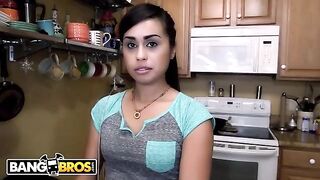 A housekeeper, Eva Saldana, gets her tight body polished for cash