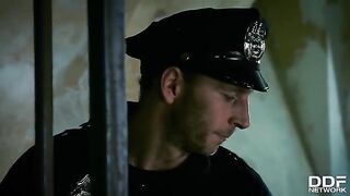 Rosella Visconti and Kathia Nobili in a hot threesome with the chief