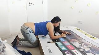 I had sex with my stepmom through a hole in a box, she thought it was my dad