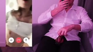 The guy broke off on the phone and cum in her pussy