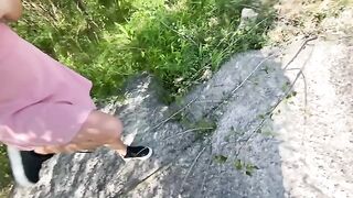 Pick up a girl and cum on her pussy lips outdoors