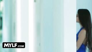 India Summer, a naughty MILF, advised Arielle Faye’s boyfriend on intimate issues