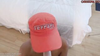 The racing girl is really experienced in deep anal sex