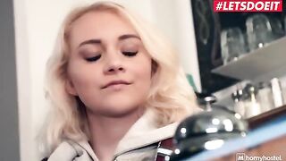 The petite blond girl Marylin Sugar was fucked hard by a thief at the horny hostel