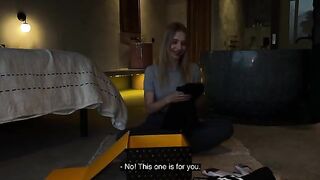 A sexy Californiababe gets fucked after showing her new stuff