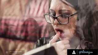 An investigator, portrayed by the stunning Riley Reid, rubs her pussy while daydreaming about sex with missing girls