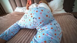 A hot stepdaughter gets fucked by her stepdad in HD