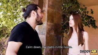 A beauty got acquainted with a father, not a boyfriend