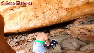An Argentine slut caught and fucked on the public beach
