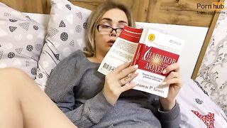 You're going to cum from reading, aren't you? A dirty talk video by Simplysmut