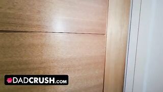 The curious stepdaughter Marilyn Johnson got her ass plugged by a butt plug in this hot scene