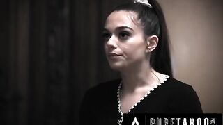 Cheerleader Sophia Burns gives her stepbrother's dick an A+