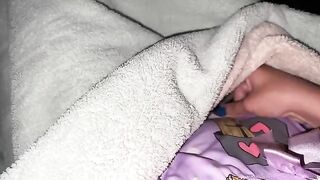 I'm about to cum, come and fuck me, please don't make me cum alone 