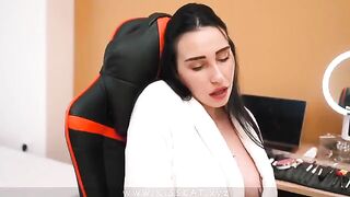 The step mom gets pregnant after being caught by her stepson