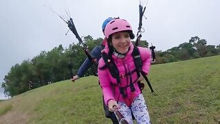 I cum while paragliding in 2200 m above the sea, it’s wet pussy squirting