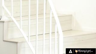 Blonde beauty gets fucked by her hot stepmom and bestie