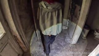 Exploring the abandoned mansion from 1872, a thrilling outdoor vlog adventure