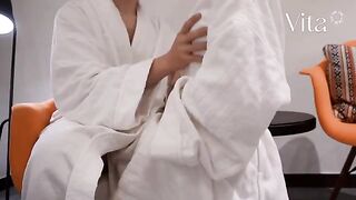 Don't work! Come and have sex with me! Vita's juicy pussy awaits!