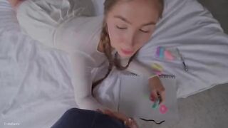 A stepsister is trying to do her first blowjob and it’s shit