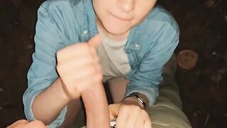 A beautiful girl swallows the semen on the first date