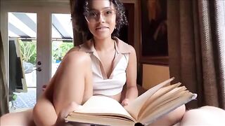 Nerdy little stepsister learns how to be cool in a steamy session