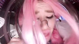My stepsister is stuck in a washing machine and I pulled a big cock out