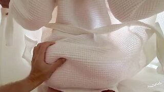 My stepbrother can’t resist my juicy ass, so I shake it for him!