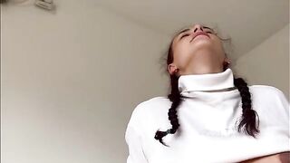 A hot pregnant stepsister got her pussy filled with cum by her stepbrother