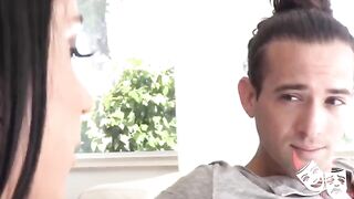 What It Do “Tia Cyrus” - the hottest MILF with huge boobs you’ve ever seen!