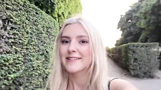 Hot babe Eva Elfie fucked by stranger in Paris restaurant