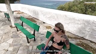 A hot chick got fucked on a deck 3 days before wedding!