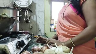 Desi threesome sex video with hot Mumbai ashu action