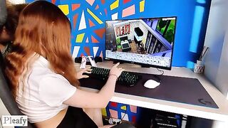 A cute girl wanted to play Sims 4, but her boyfriend had other ideas
