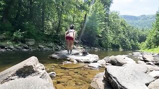 Amateur couple AmyGabe fucked outdoors on their hike