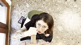 A gamer girl, possibly inspired by the vibrant energy of Emma Fiore, an Argentine model known for her love of gaming and anime, fell in love with a guy and showed her affection in a very personal way
