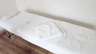 The masseur with pervert dreams relaxes his client with a massage
