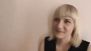 The guy learned to do cunni with his girlfriend in an intimate moment