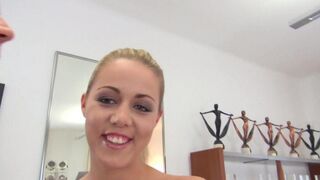 The whore agreed to a new dress in exchange for her mouth