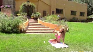 Blonde beauty gets her pussy pounded on the grass