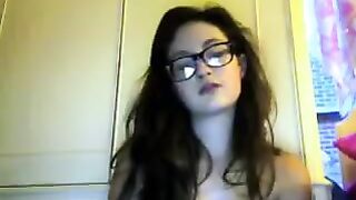 A guy chatted with a student with glasses on video