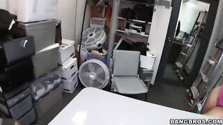 A guy changed his wife for a cleaner at his working place