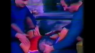 Retro Italian sex with hardcore threesome action and more - Eporn