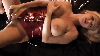 Cute babe Rachel Aziani plays with a toy and reaches a strong orgasm