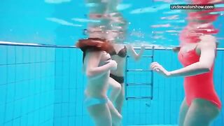 Nude girls in the pool photographed by a hidden camera