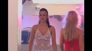 Model show ends with a hot orgy, check it out