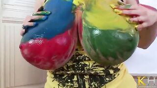 A girl who loves to masturbate while creating art and playing with her body