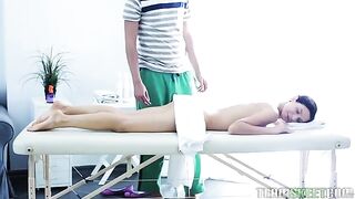 A nice man fucked a hairy pussy of a massage therapist