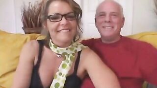 The old man turned his wife to a student and got intimate with her